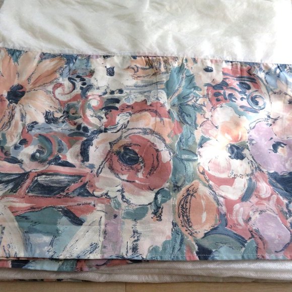 Vintage American Home Queen Size Bed Skirt Multicolor Floral 13" Drop USA Made - Picture 2 of 8